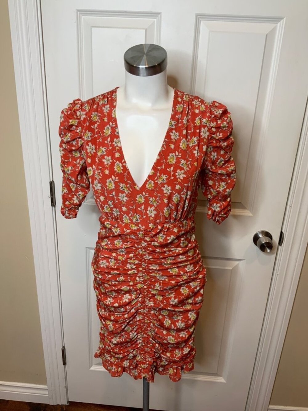 Veronica Beard Josephine Red Floral Silk Blend Ruched V-Neck Dress, Size 2